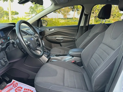 Ford Escape SE 2016 GCC Specs - Excellent Condition-10
