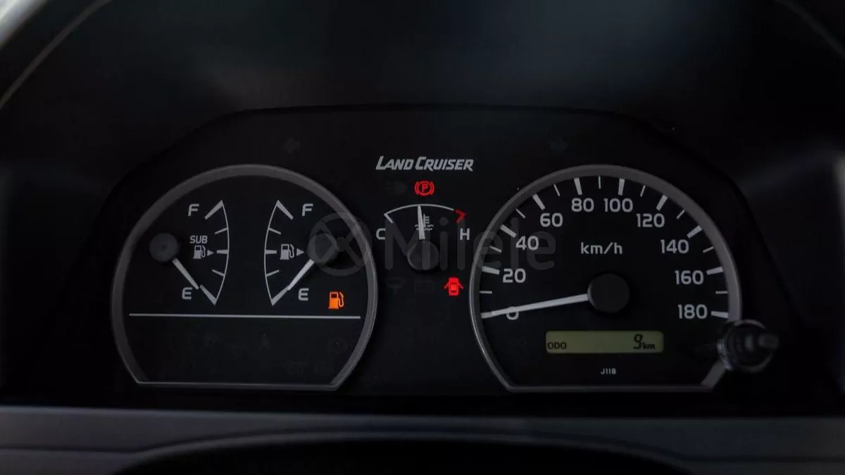 Toyota Land Cruiser Pickup 70  TOYOTA LAND CRUISER | EXPORT ONLY-19-0