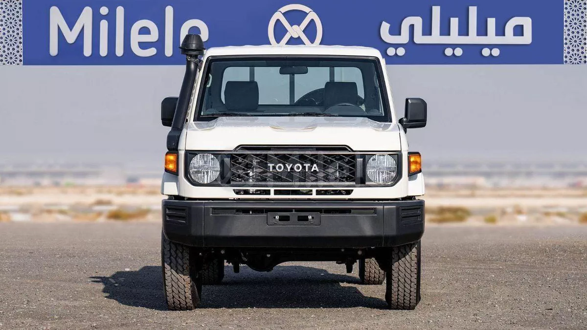 Toyota Land Cruiser Pickup 70  TOYOTA LAND CRUISER | EXPORT ONLY-1-0