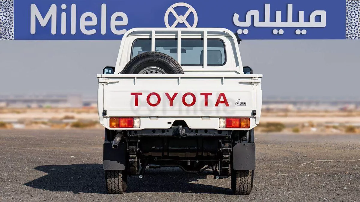 Toyota Land Cruiser Pickup 70  TOYOTA LAND CRUISER | EXPORT ONLY-7-0