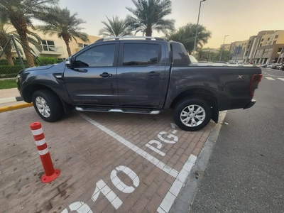 4X4 DIESEL 2015 Ford Ranger 3.2L || GCC Specs ||Well maintained single owner used-0