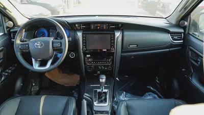 2026 Toyota Fortuner SR5 4.0L V6 GCC Specs-12