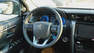 2026 Toyota Fortuner SR5 4.0L V6 GCC Specs-13
