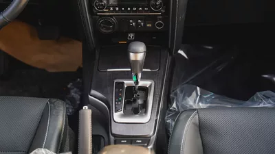 2026 Toyota Fortuner SR5 4.0L V6 GCC Specs-15