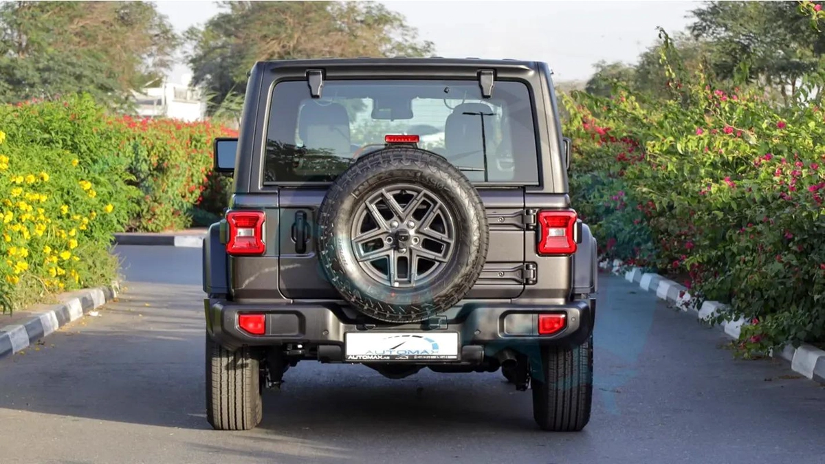 2026 JEEP WRANGLER UNLIMITED SPORT S I4 2.0T GCC With 3 Years Or 60,000 Km Warranty-18-18