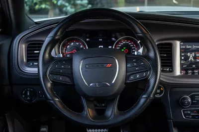 Dodge Charger 2023-16