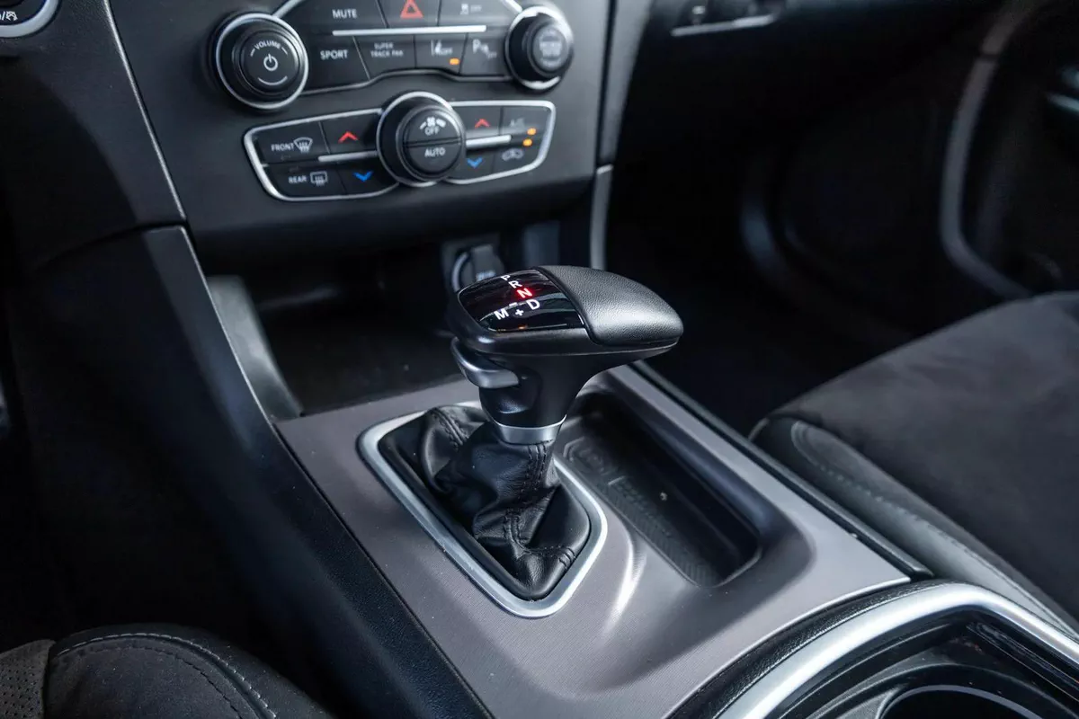 Dodge Charger 2023-11-11