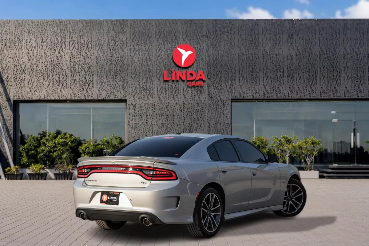 Dodge Charger 2023-4-4