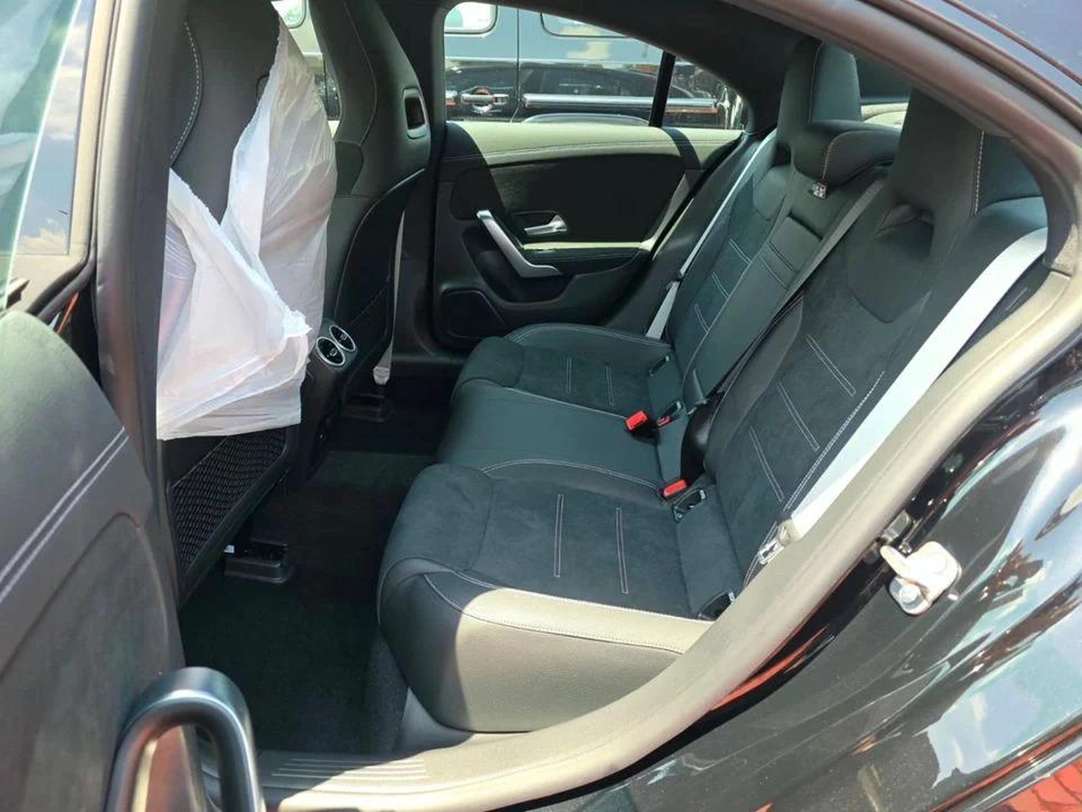 Mercedes Benz CLA 200 AMG Under Agency Warranty 2026 GCC - AED 175,000-2-2