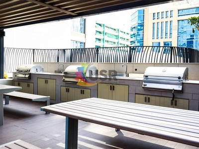 LUXURIOUS 2BR W/ LAUNDRY ROOM | EQUIPPED KITCHEN | FOR THE FAMILY | 160K-12