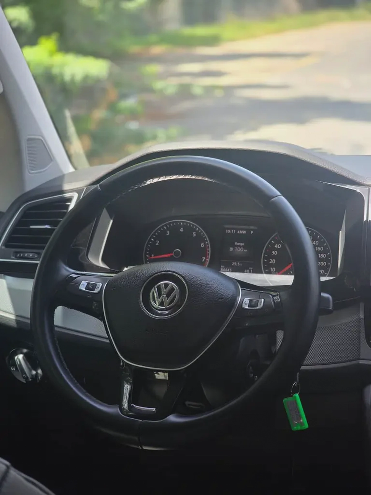 Volkswagen Multivan Highline 2019 GCC Specs | Low mileage | Accident free | Perfect condition