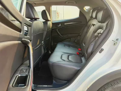 430-Monthly l GCC l Sunroof, Leather, Cruise l Accident Free-9