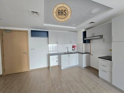 Elegant & Spacious 2BHK with all amenities only in 82k/yr-9