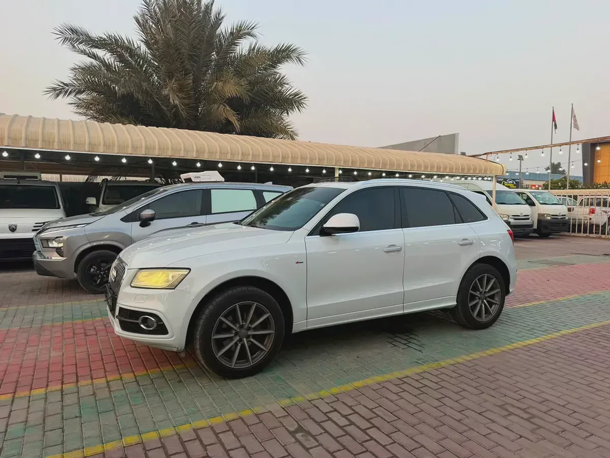 Audi Q5 2016 40 TFSI Quattro GCC Specs - Well Maintained-1-1