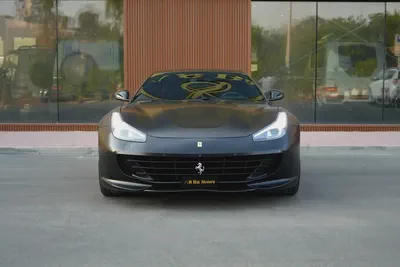 Ferrari GTC4 Lusso T 2018 GCC Specs Low Mileage-2