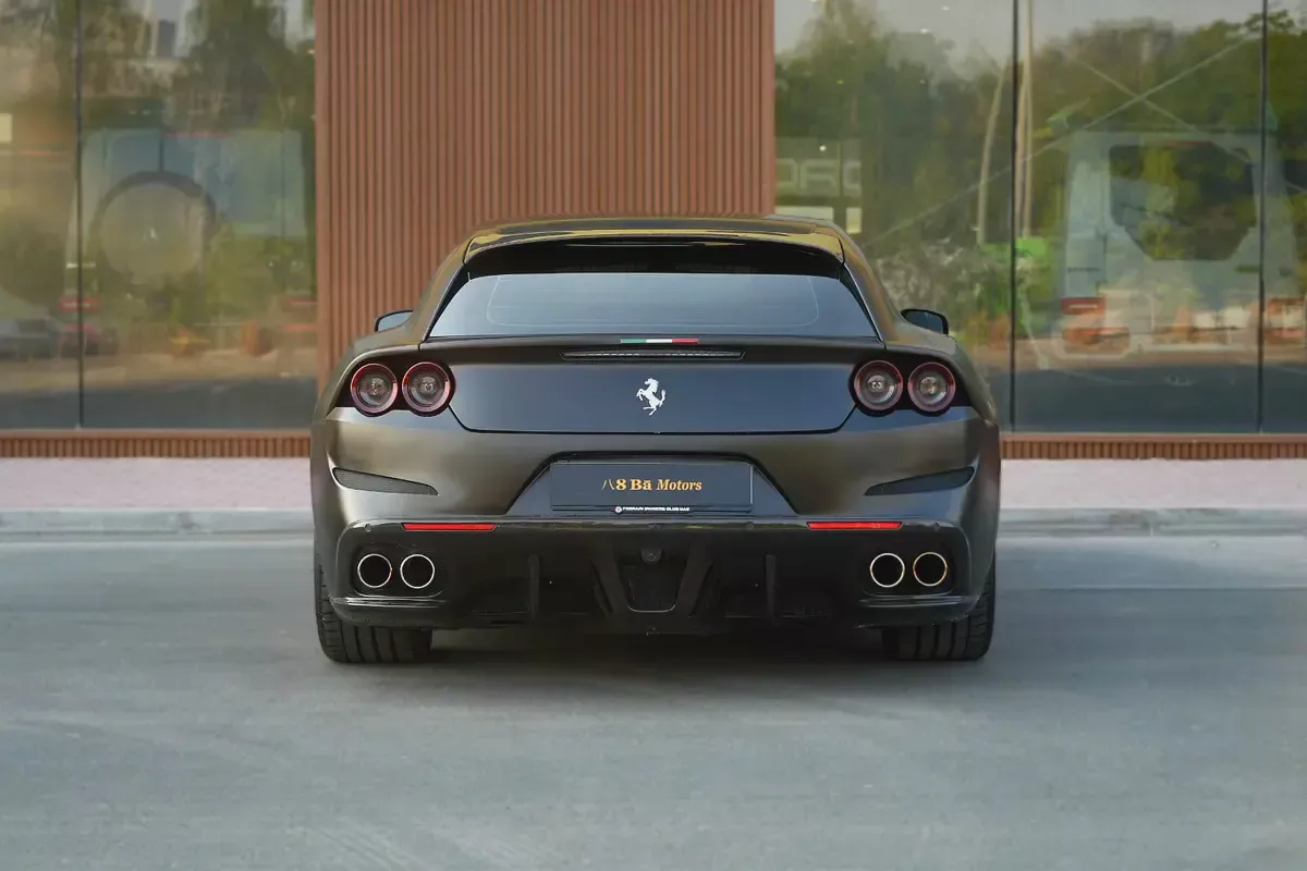 Ferrari GTC4 Lusso T 2018 GCC Specs Low Mileage-11-11