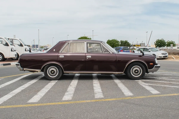 1989-TOYOTA CENTURY - JAPAN IMPOTERD - ONLY 53,000 KM