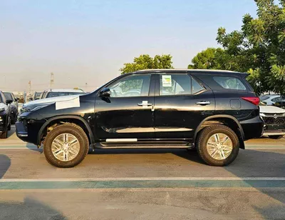 Toyota Fortuner VXR 4.0L V6 PETROL / AUTO AC / DIFF LOCK / DVD CAMERA (CODE # F6S)-2