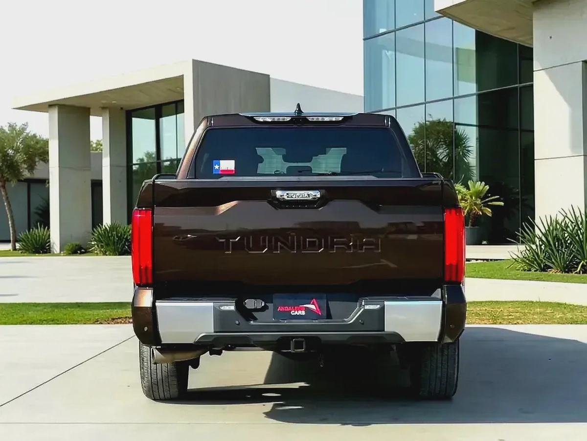 AED 2,560 P.M | 0% DOWN PAYMENT | TOYOTA TUNDRA LIMITED CREWMAX | 2022 | CLEAN TITLE-11-11
