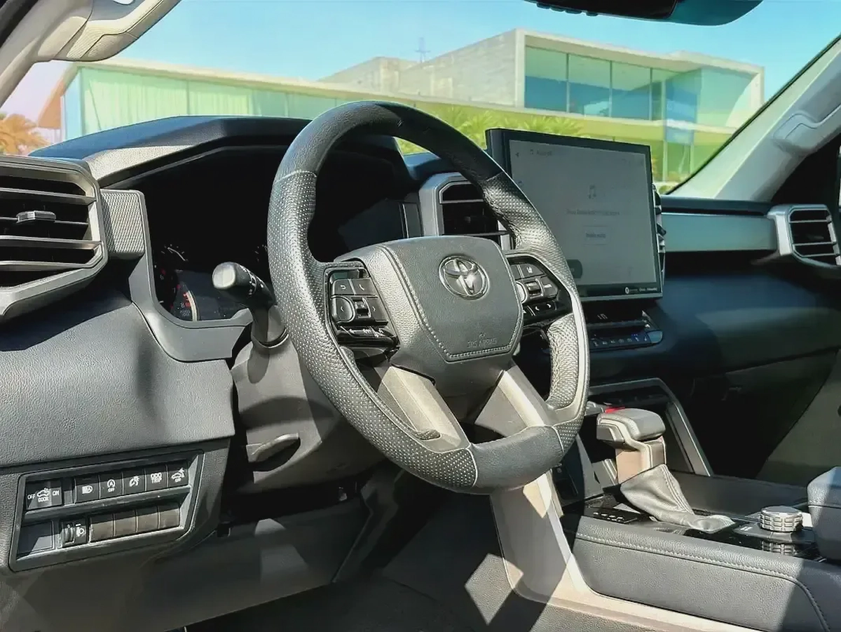 AED 2,560 P.M | 0% DOWN PAYMENT | TOYOTA TUNDRA LIMITED CREWMAX | 2022 | CLEAN TITLE-12-12