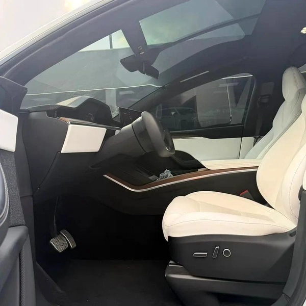 Tesla Model X Long Range 2023 | Dual Motor AWD | 670 HP | 29600 KM | White | تسلا موديل X 2023
