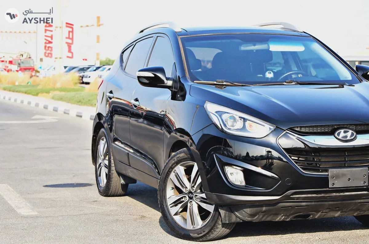 HYUNDAI TUCSON 2015 EMI STARTS AT 1575 AVAILABLE ON ZERO DOWNPAYMENT BANK FINANCE AND CASH-1-1