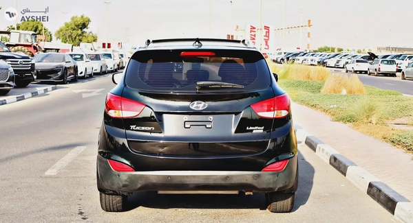 HYUNDAI TUCSON 2015 EMI STARTS AT 1575 AVAILABLE ON ZERO DOWNPAYMENT BANK FINANCE AND CASH
