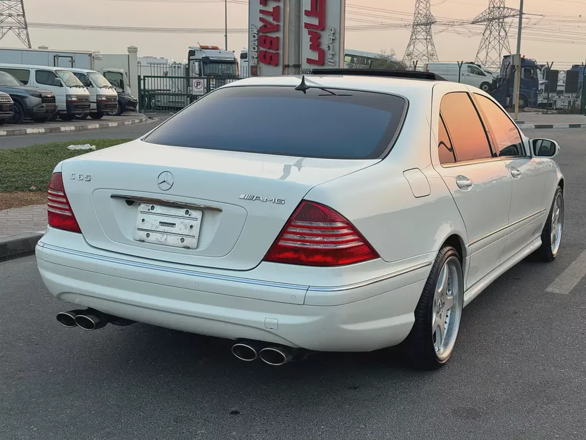 Mercedes-Benz S-Class S 600L 2003 - Japanese Specs Auction Grade 4/B-3-3