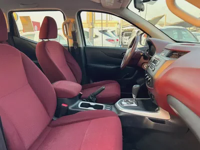 2020 Nissan Navara | 4X2  Automatic | Low mileage | GCC | Clean | Ref#1160-10