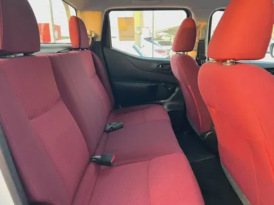 2020 Nissan Navara | 4X2  Automatic | Low mileage | GCC | Clean | Ref#1160-12