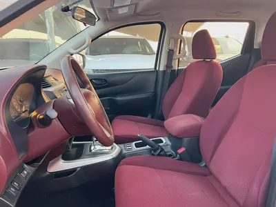 2020 Nissan Navara | 4X2  Automatic | Low mileage | GCC | Clean | Ref#1160-8