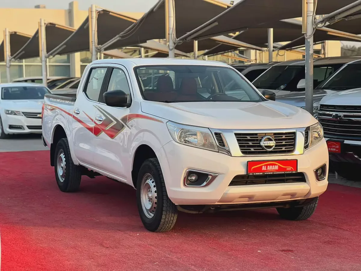 2020 Nissan Navara | 4X2  Automatic | Low mileage | GCC | Clean | Ref#1160