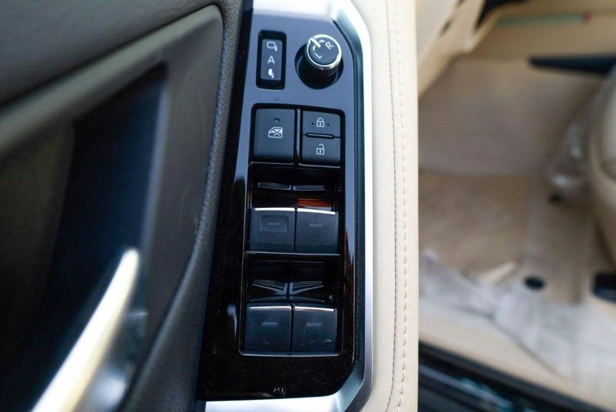 Toyota Land Cruiser LAND CRUISER GXR 4.0-12-12