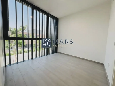 Modern Luxurious Brand New 4bhk + Private Pool + Gate Community + Maid Room -25