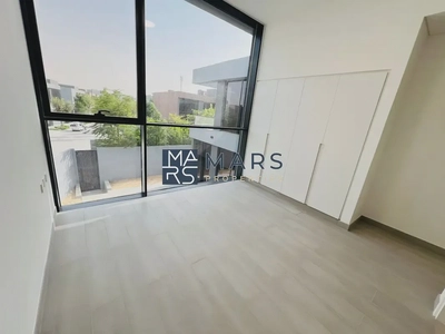 Modern Luxurious Brand New 4bhk + Private Pool + Gate Community + Maid Room -28