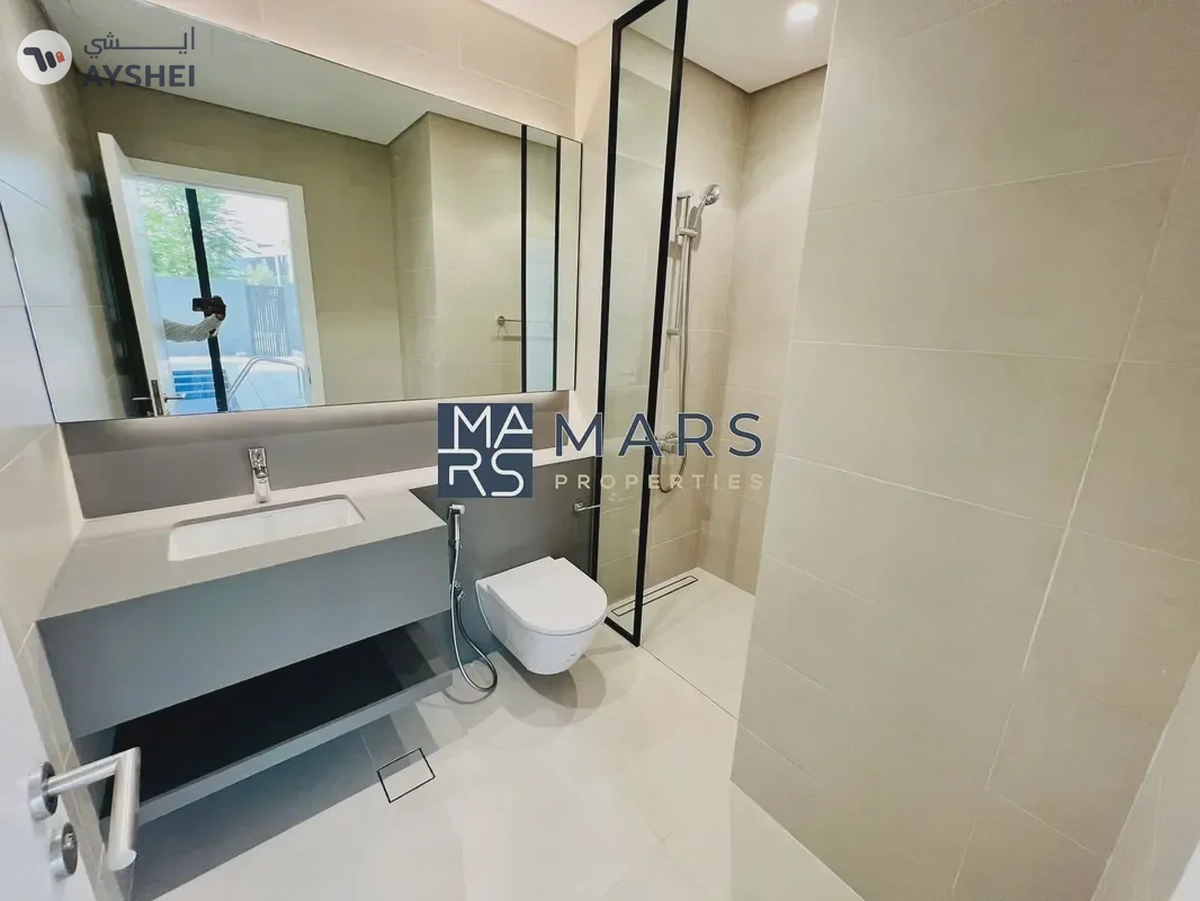 Modern Luxurious Brand New 4bhk + Private Pool + Gate Community + Maid Room -1-1