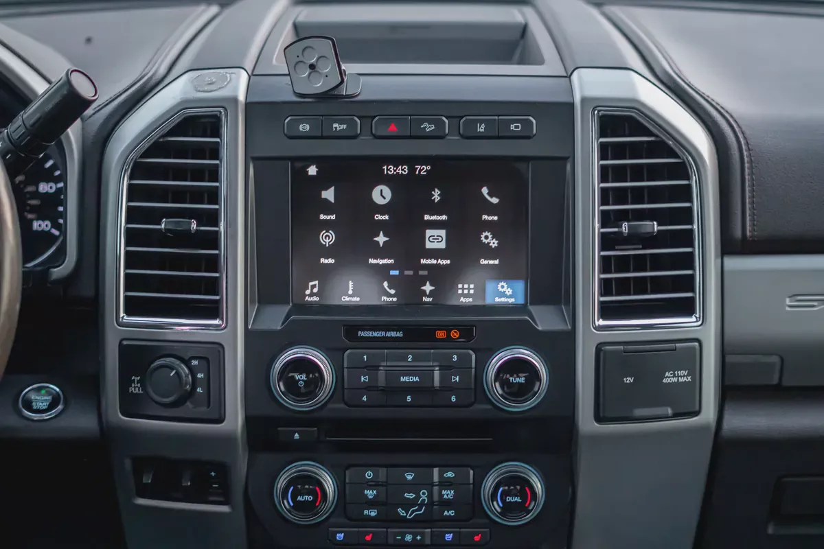 2017 Ford F-350 SUPER DUTY American Specs - Ready to Work!-9-9