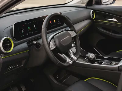 AED 1,299 PM |  FORTHING | T5 Hybrid | UNDER WARRANTY | FULL SERVICE HISTORY | 0% DOWNPAYMENT-14