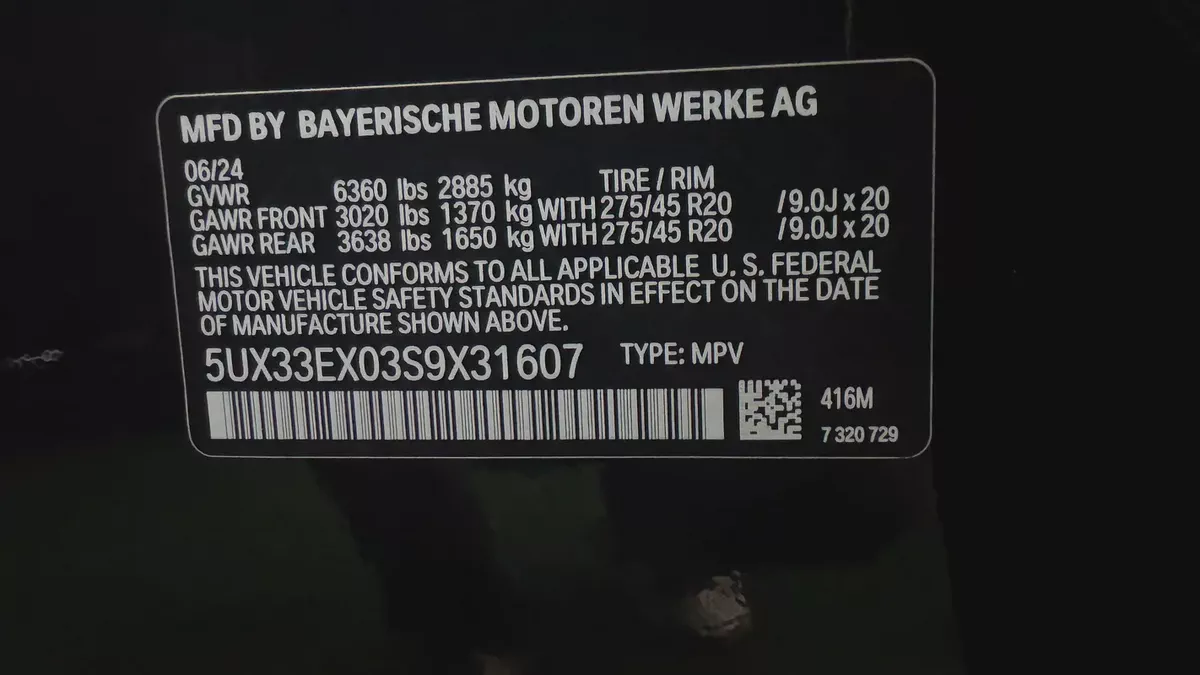BMW X6 xDrive40i 2025 - clean title بي ام دبليو اكس ٦ موديل ٢٠٢٥ وارد امريكا كلين تايتل-11-11