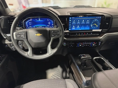Chevrolet Silverado 1500 RST | 2024 | low mileage | Pristine Condition-12