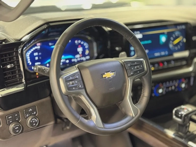Chevrolet Silverado 1500 RST | 2024 | low mileage | Pristine Condition-7