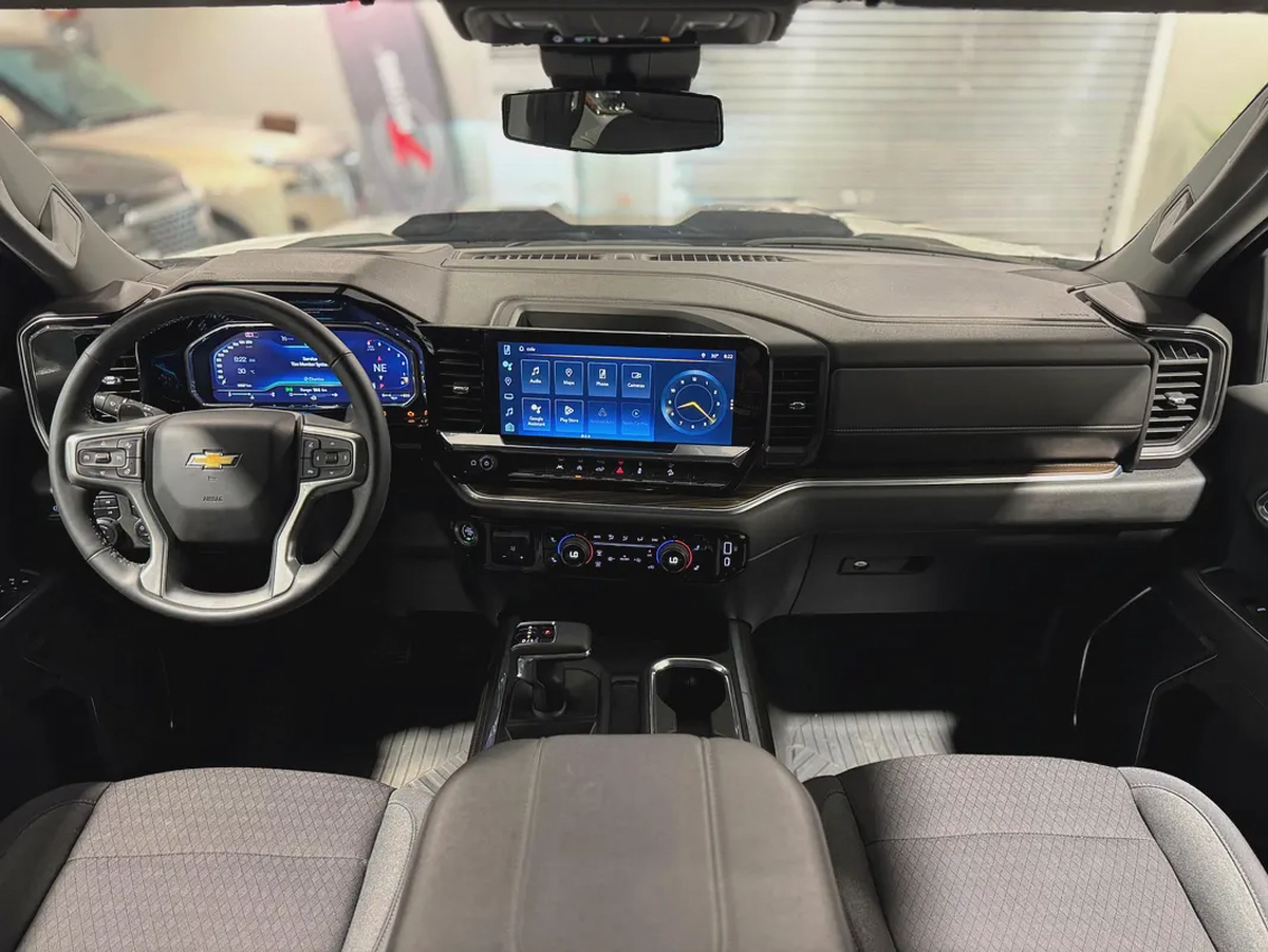 Chevrolet Silverado 1500 RST | 2024 | low mileage | Pristine Condition-11-11