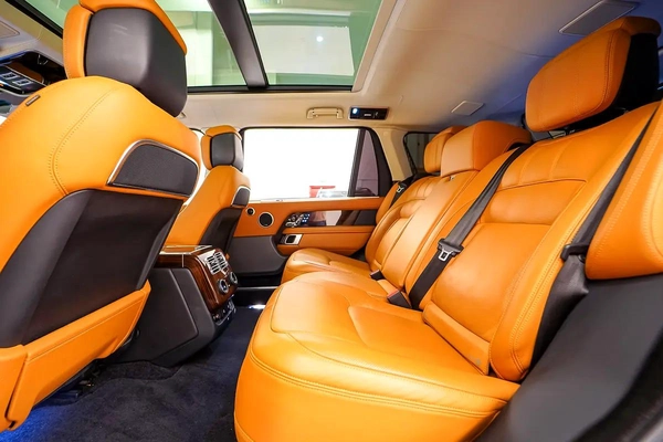 AED 3117 PM | RANGE ROVER LWB AUTOBIOGRAPHY 2020 | UNDER 2 YEARS WARRANTY SERIVCE CONTRACT