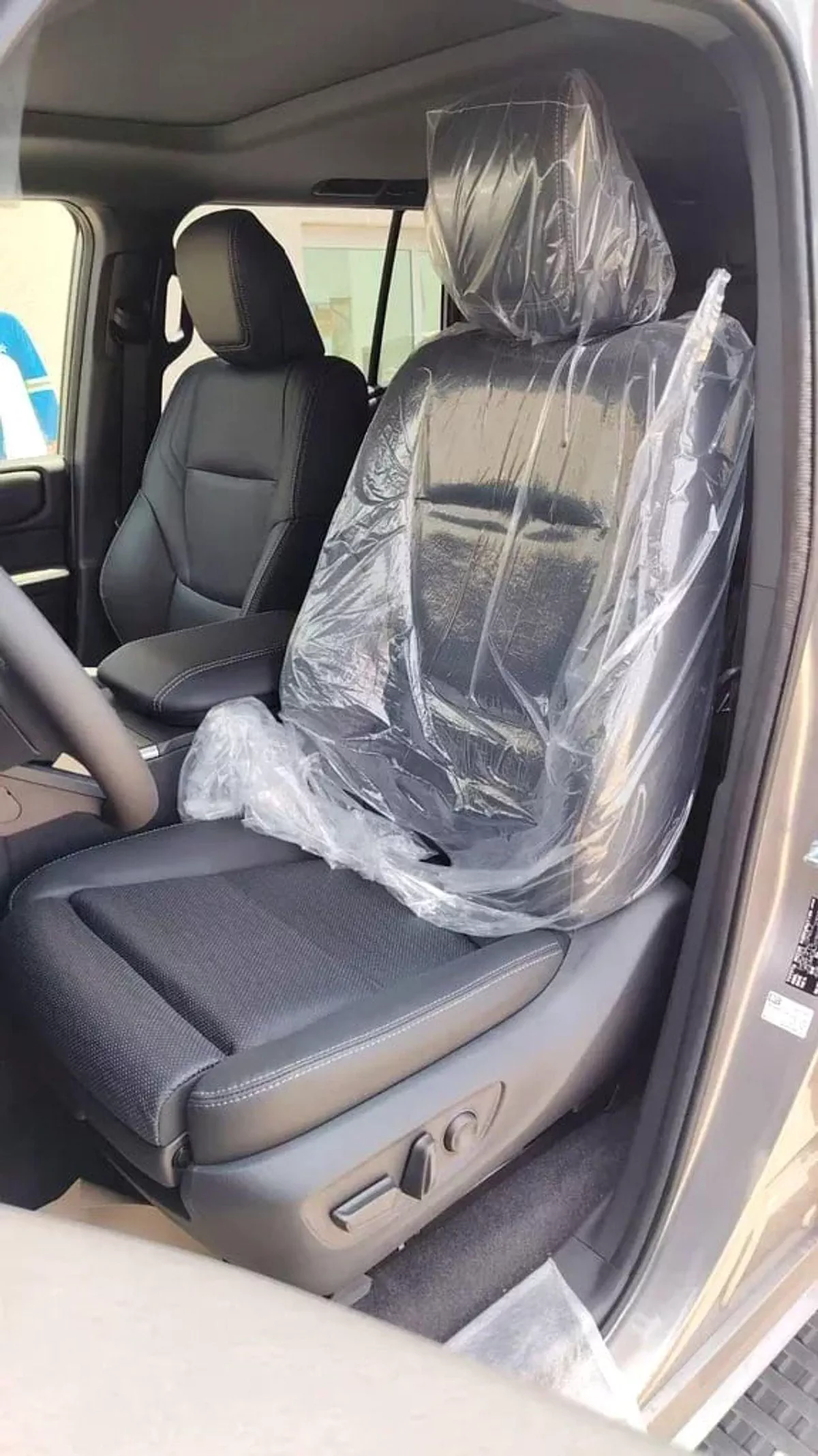 Toyota Prado GXR (LHD) PRADO LUXURY 2.4P AT MY2026-16-0