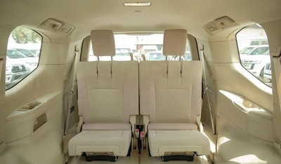 Toyota Land Cruiser LC300 GXR 3.3D AT MY2025 – BLACK-18