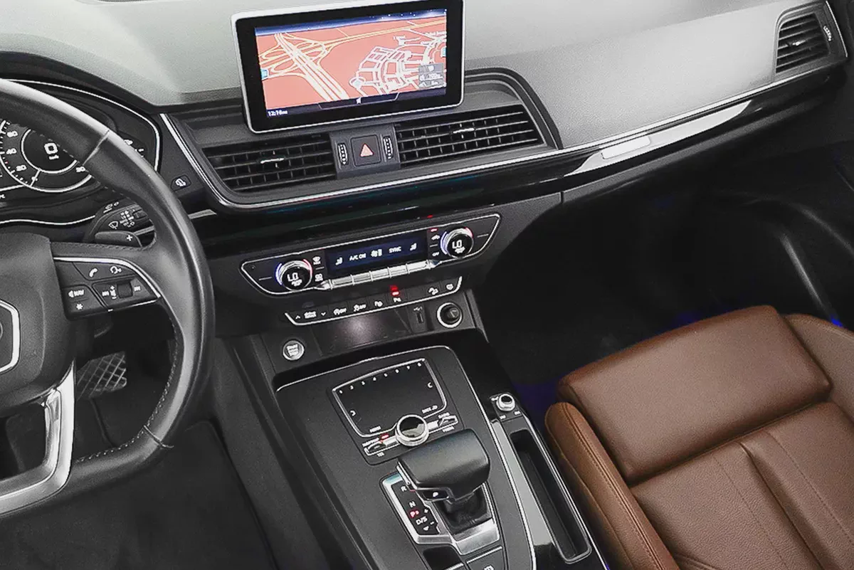 1,795 AED / 60 months | 0% DP | 2020 Audi Q5 45TSFI S-Line-9-9
