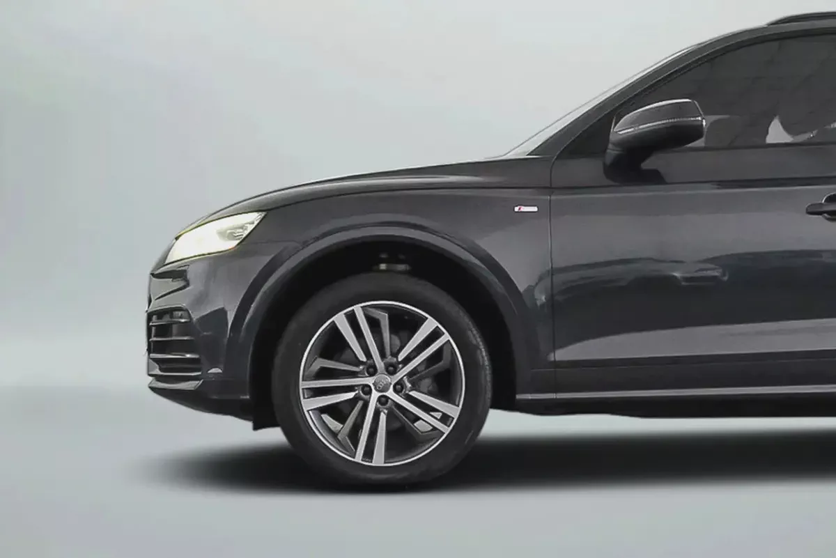 1,795 AED / 60 months | 0% DP | 2020 Audi Q5 45TSFI S-Line-5-5
