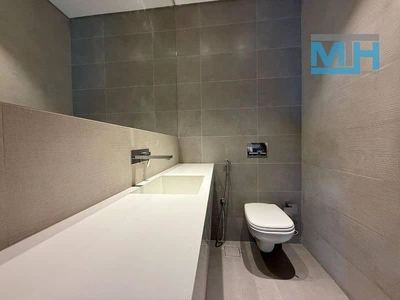 SOL Avenue, Business Bay, Dubai-12