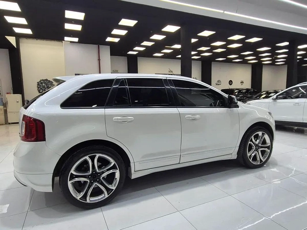 Ford Edge Sport 2011 GCC Specs - Well Maintained