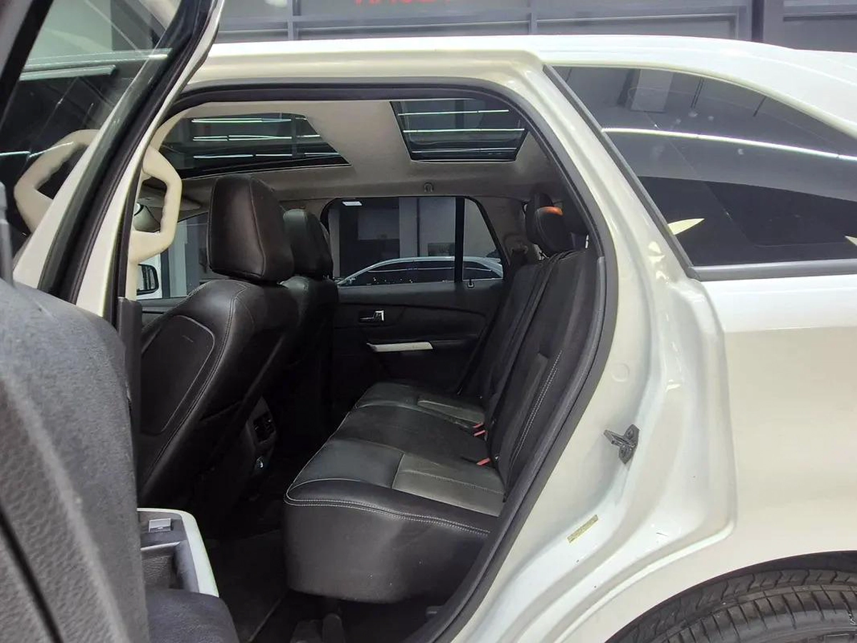 Ford Edge Sport 2011 GCC Specs - Well Maintained-4-4
